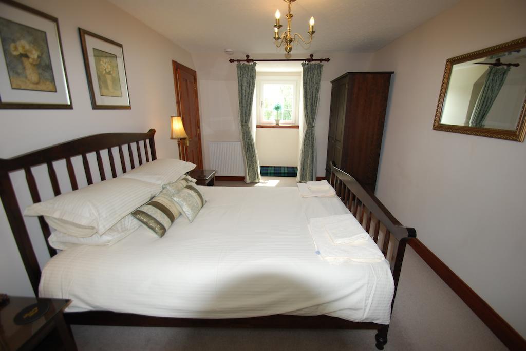 Dunlichity House Bed And Breakfast Inverness Habitación foto